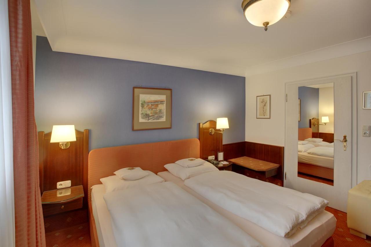 Reichelshofen Hotel Brauereigasthof Landwehr-Braeu מראה חיצוני תמונה