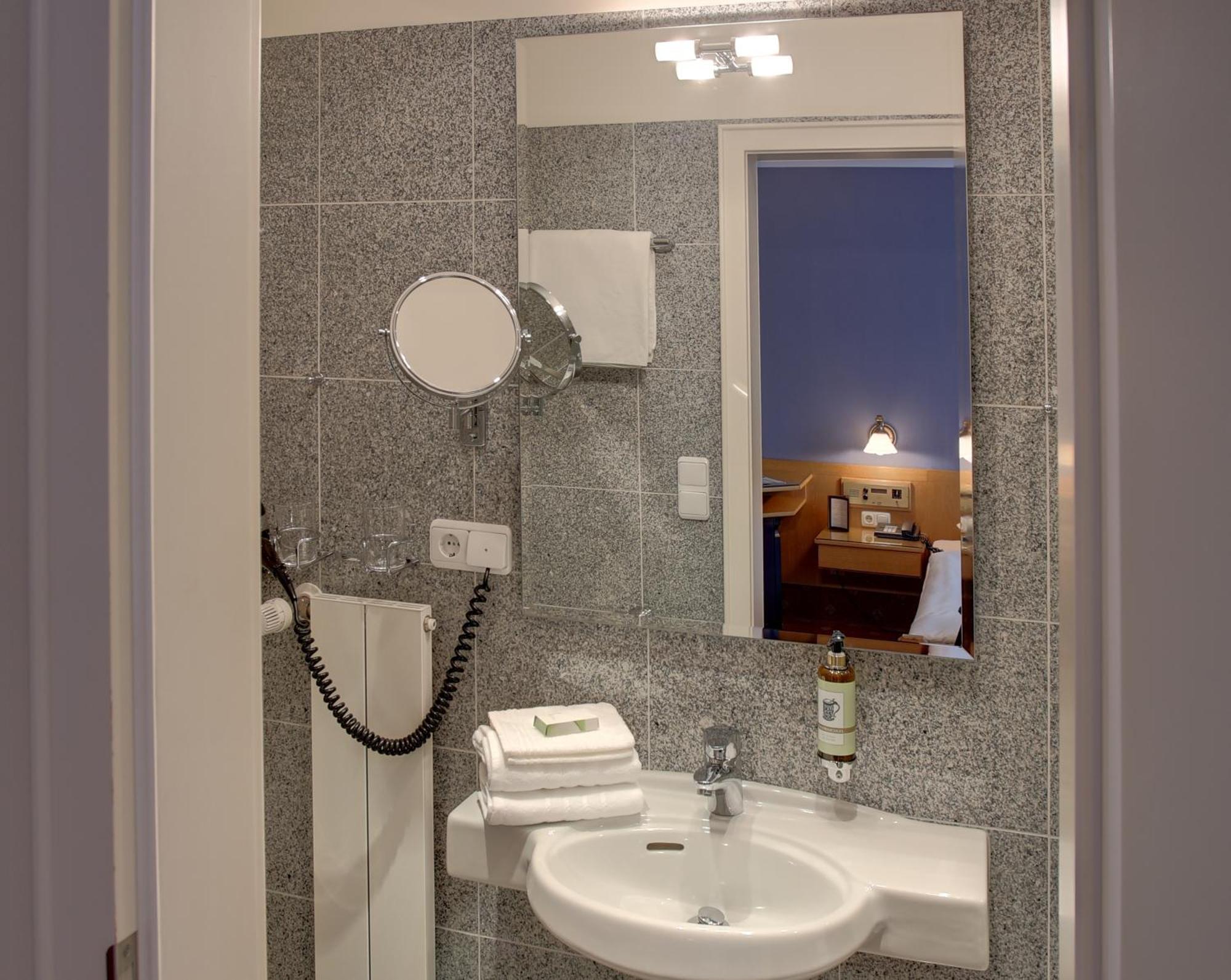 Reichelshofen Hotel Brauereigasthof Landwehr-Braeu חדר תמונה