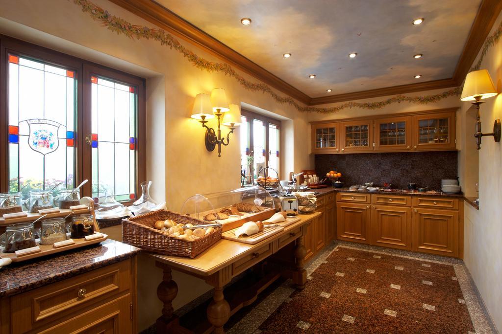 Reichelshofen Hotel Brauereigasthof Landwehr-Braeu מראה חיצוני תמונה