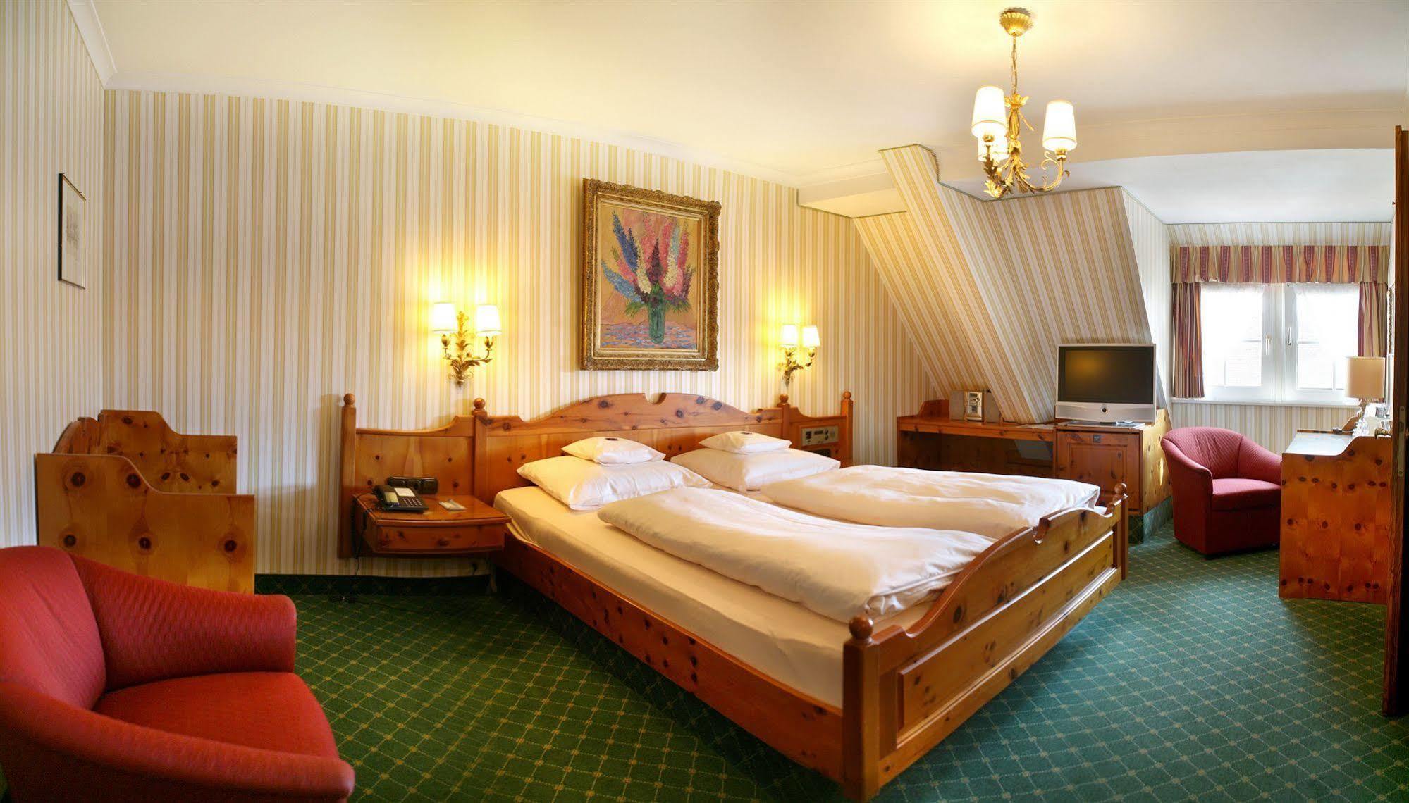 Reichelshofen Hotel Brauereigasthof Landwehr-Braeu מראה חיצוני תמונה