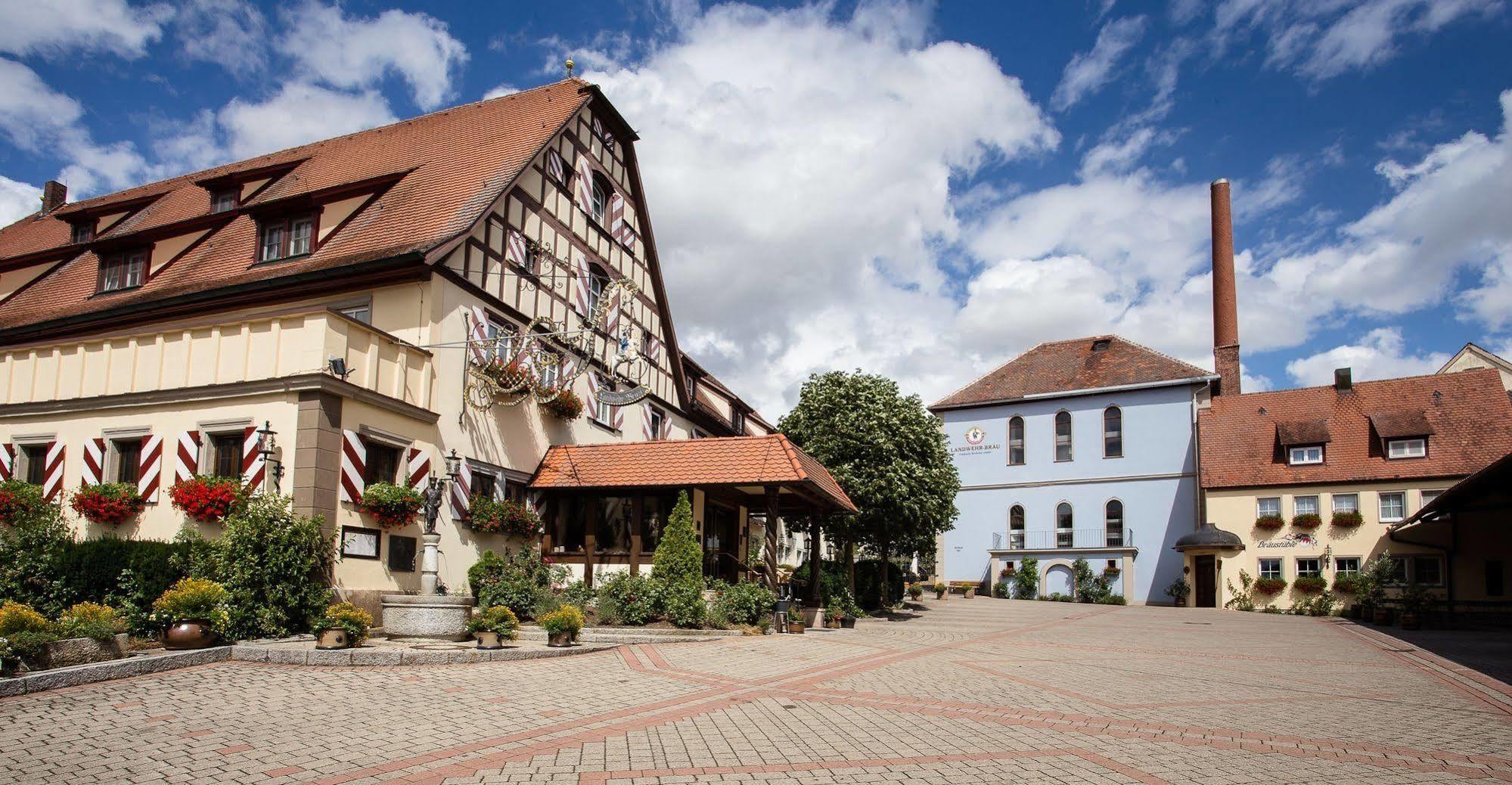 Reichelshofen Hotel Brauereigasthof Landwehr-Braeu מראה חיצוני תמונה
