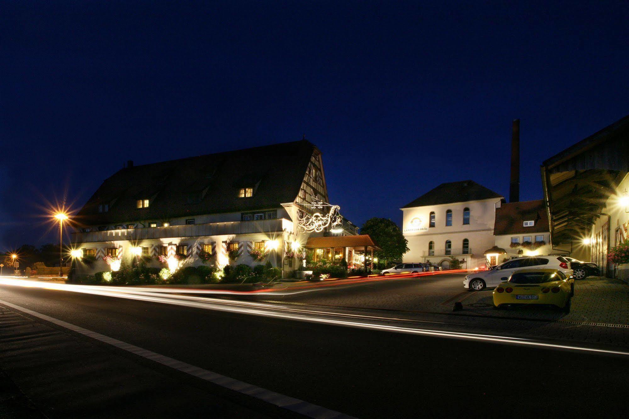Reichelshofen Hotel Brauereigasthof Landwehr-Braeu מראה חיצוני תמונה